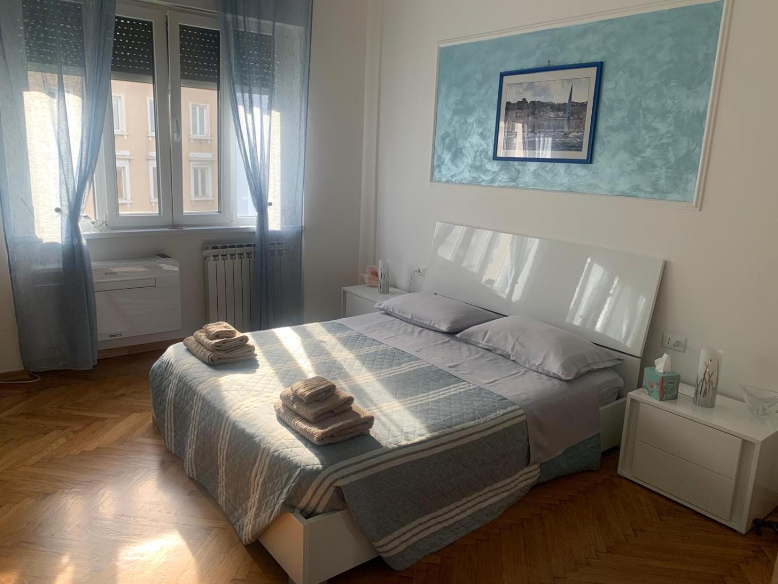 Solemare Rooms Триест Экстерьер фото